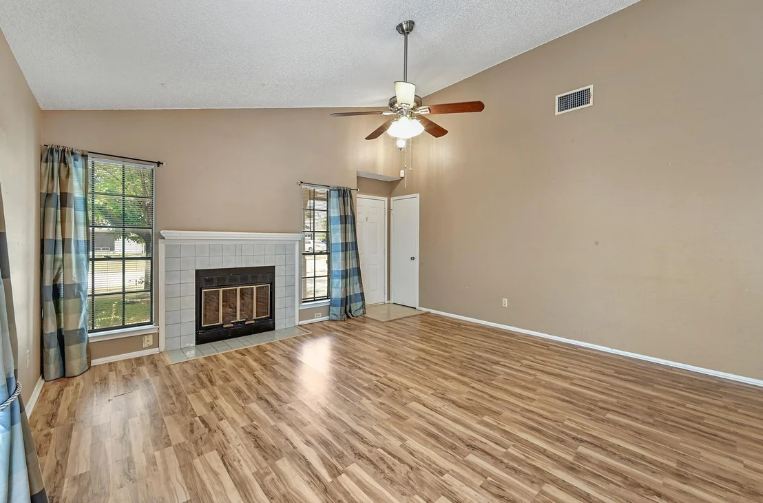 Photo of 14573 ROBERT I WALKER BLVD