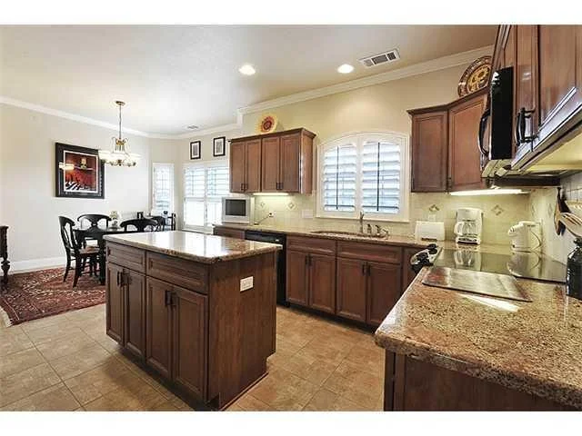 Photo of 644 Newport DR