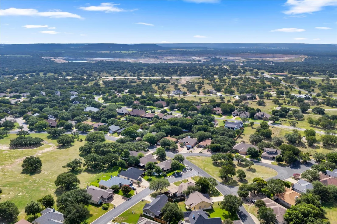 Photo of 102 Fox CIR