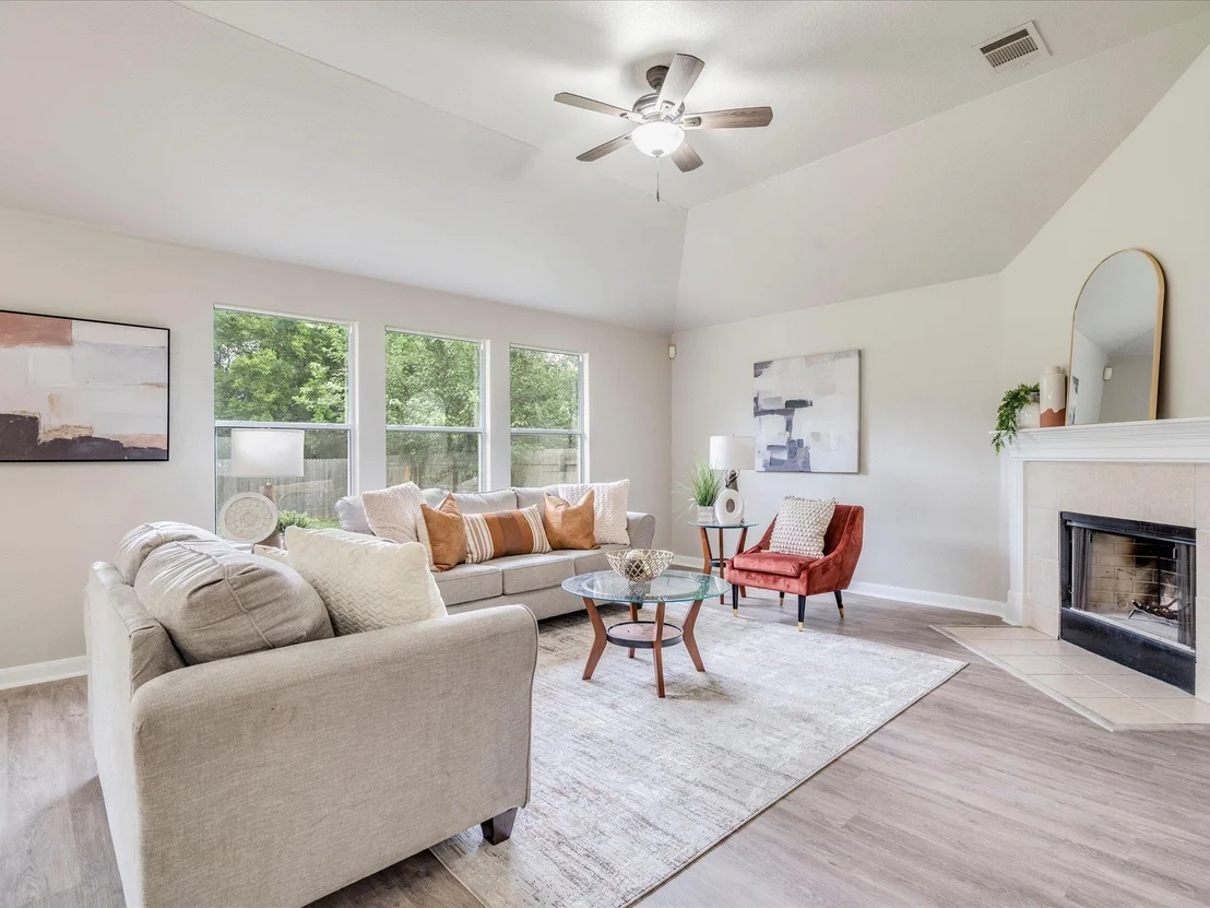 Photo of 105 Plumbago DR