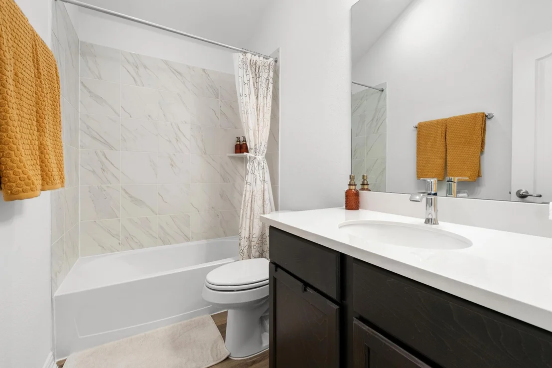 Photo of 221 Short Leaf DR