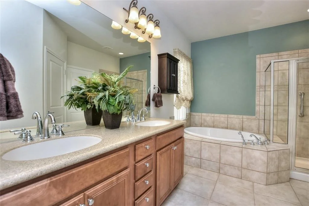 Photo of 327 Fieldstone DR
