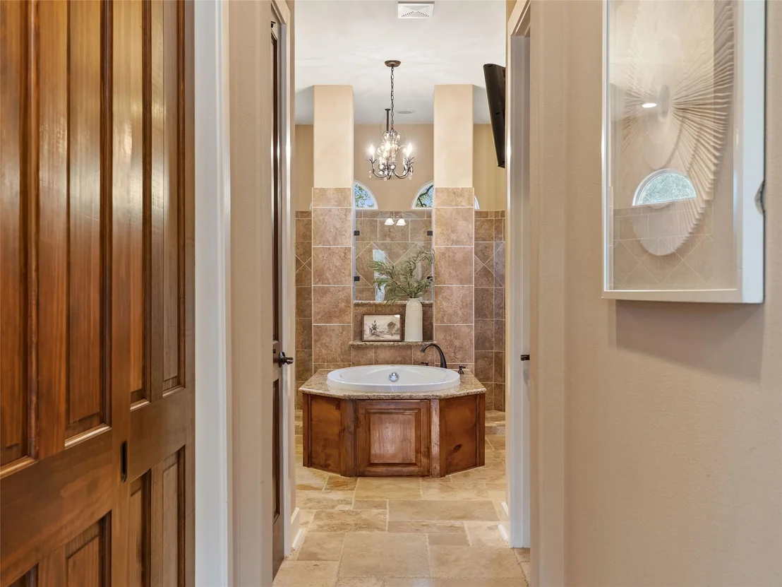 Photo of 104 Gabriels LOOP