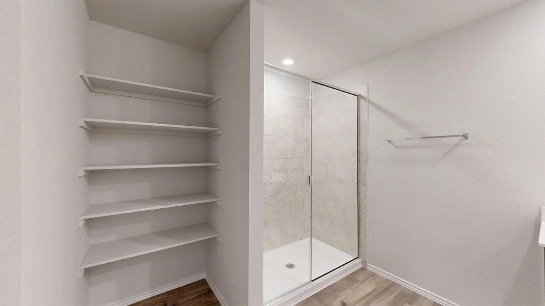 Photo of 557 Hector LOOP