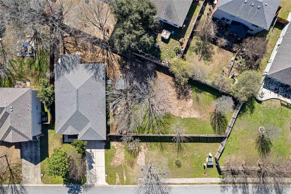 Photo of 300 Carolyns WAY