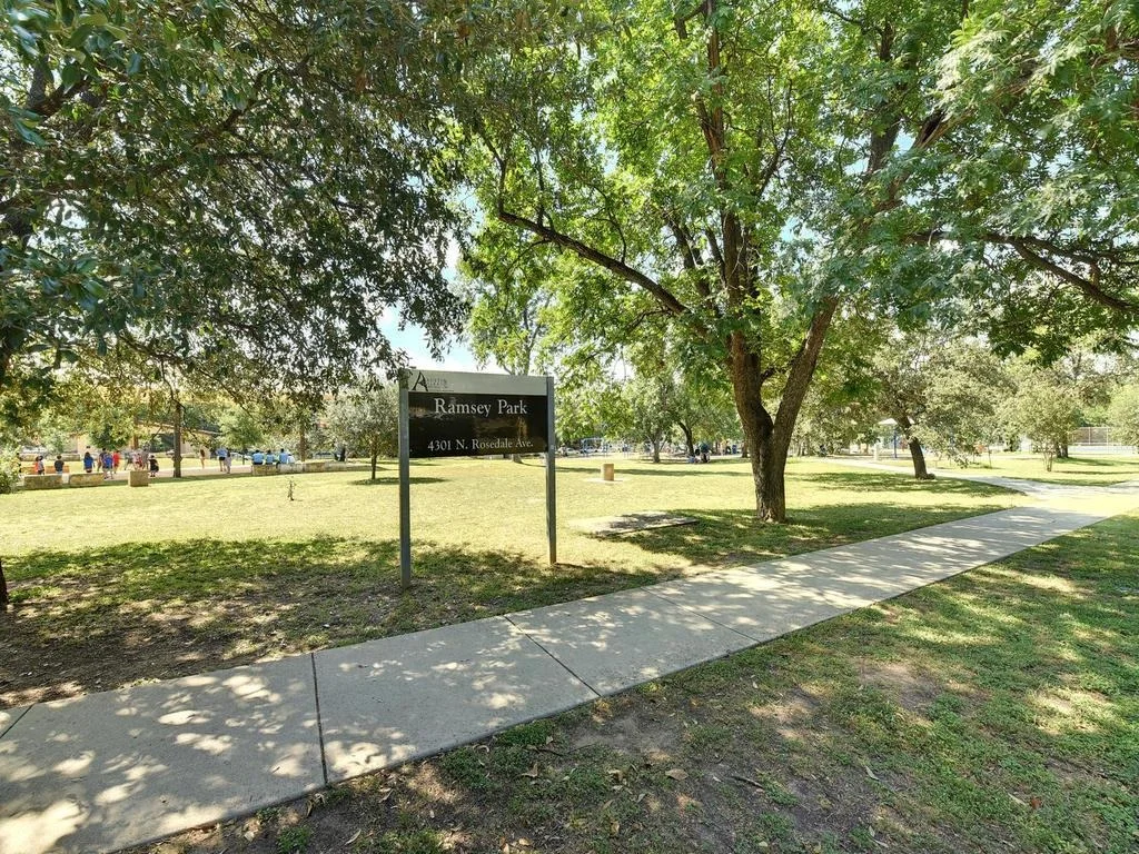 Photo of 4616 Sinclair Ave