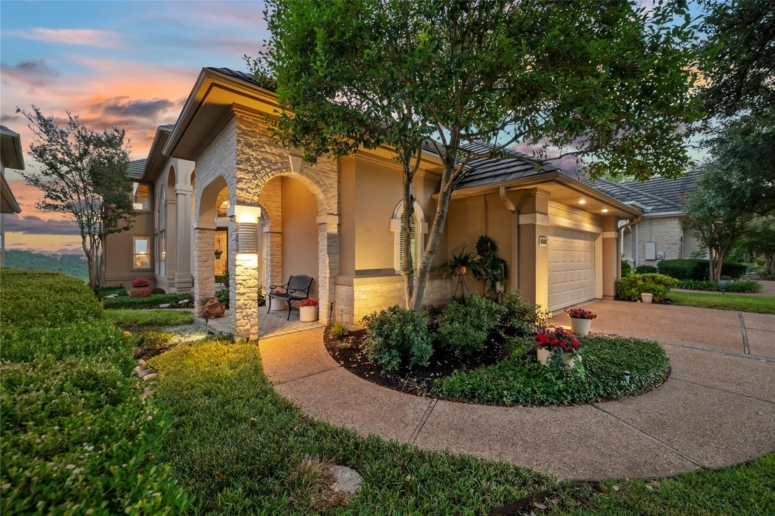Photo of 4549 Golf Vista DR