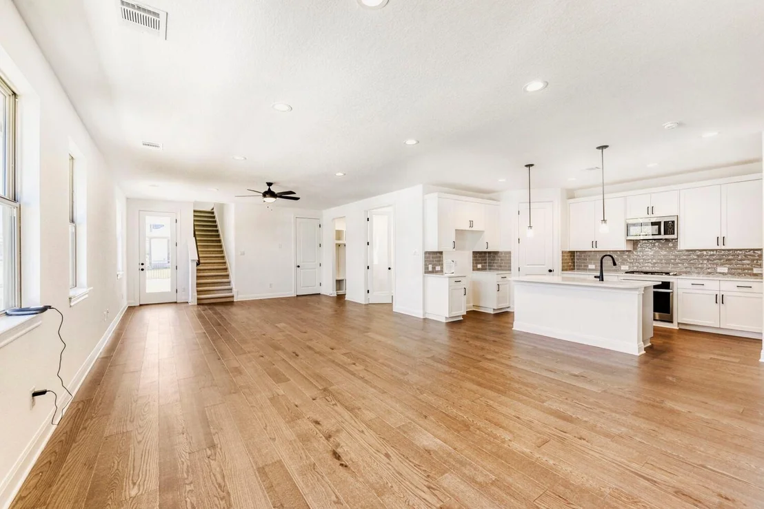 Photo of 338 Orleanian DR