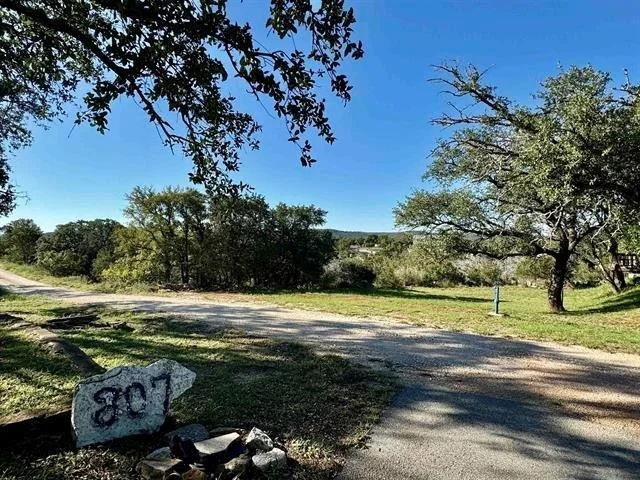Photo of 807 Spring ST