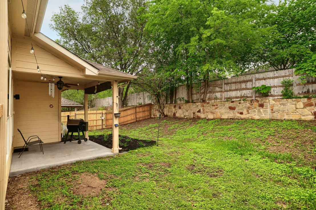 Photo of 9212 Pioneer Forest DR