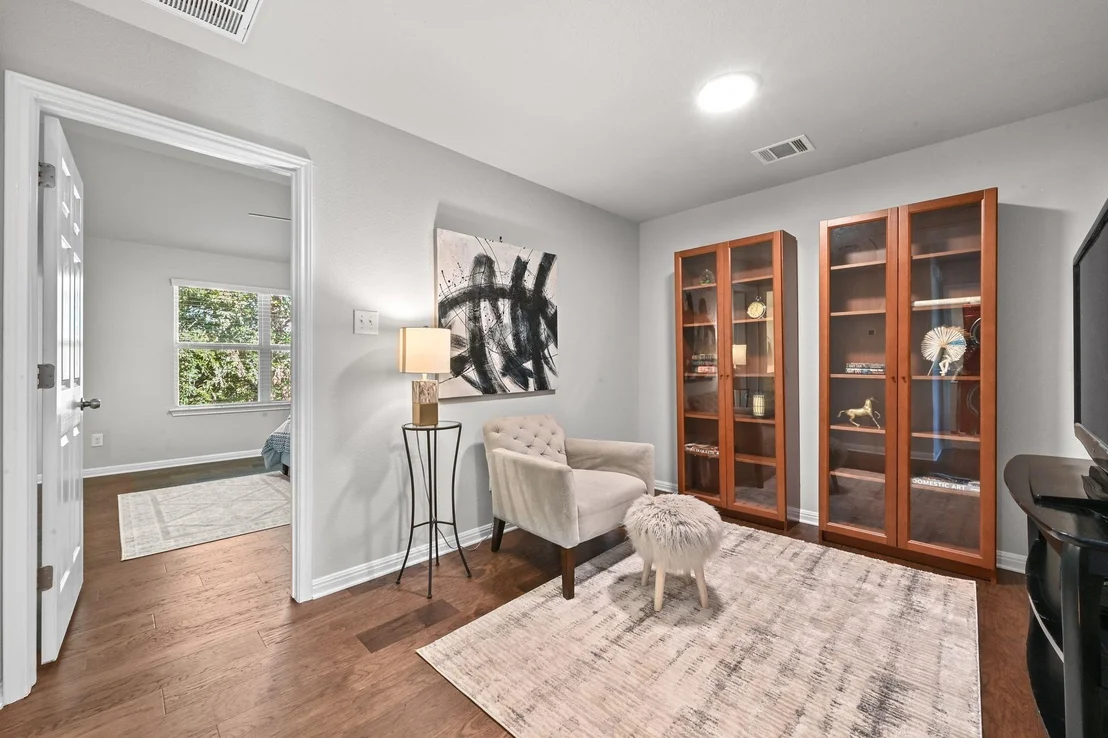 Photo of 1402 Catalan RD