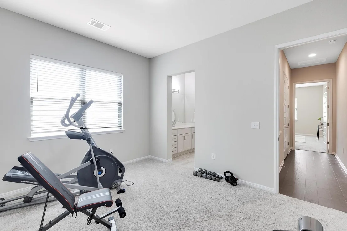 Photo of 552 Eclipse DR
