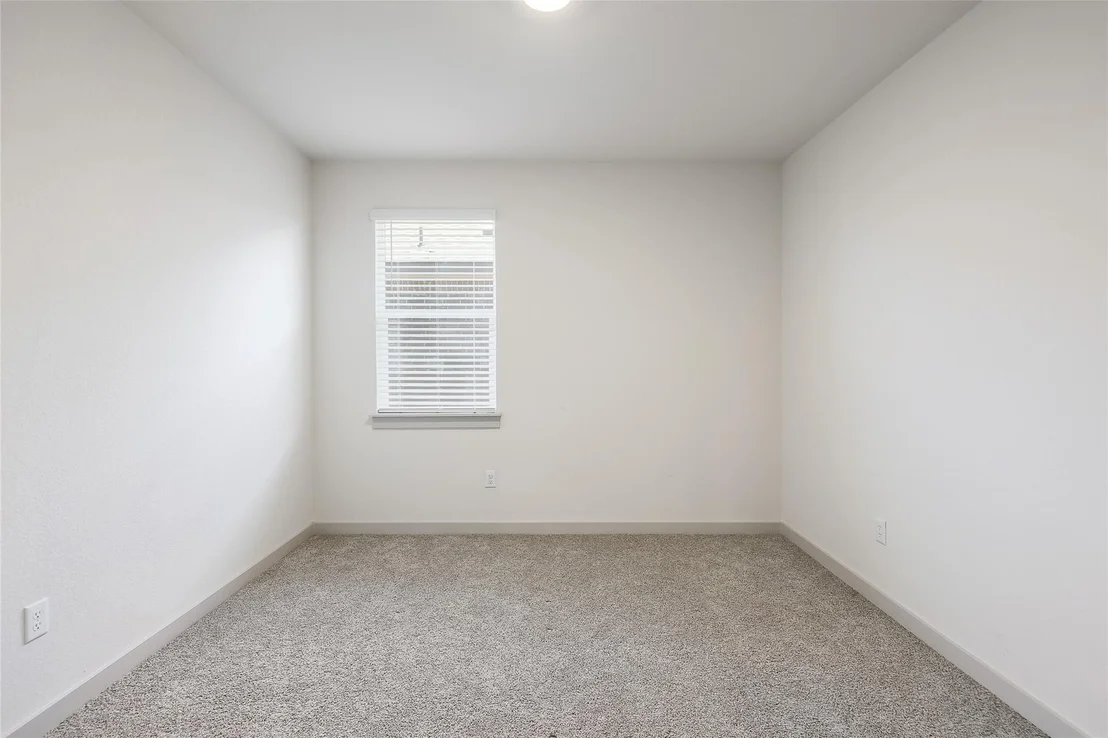 Photo of 1917 Centerline LN