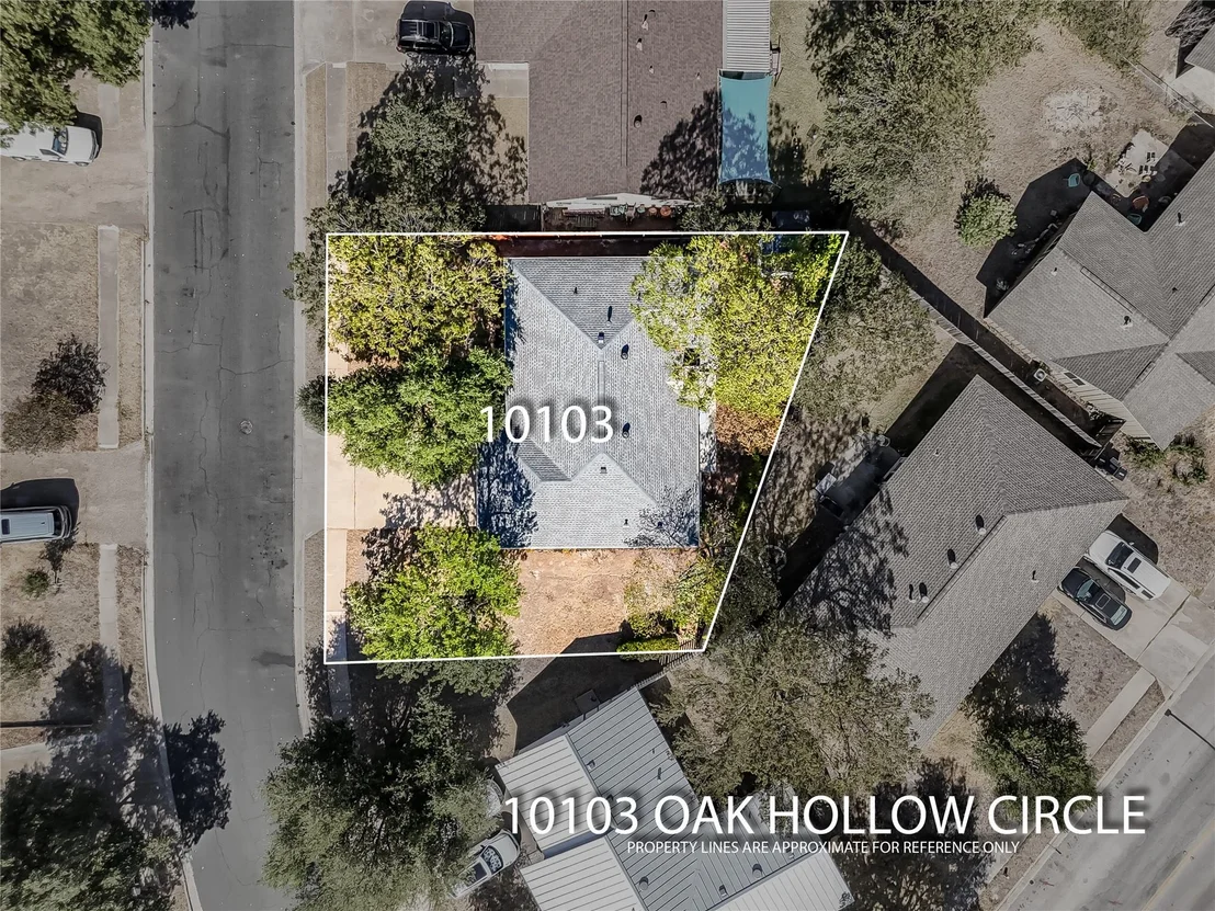 Photo of 10103 Oak Hollow CIR