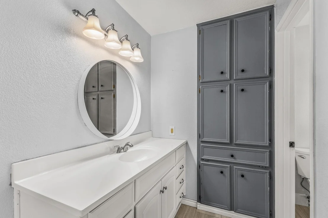 Photo of 4001 Trailwood DR