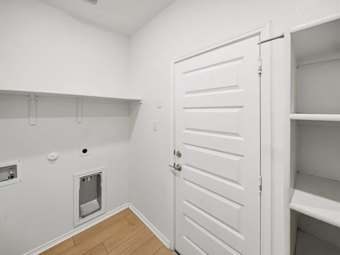 Photo of 101 Clematis CT