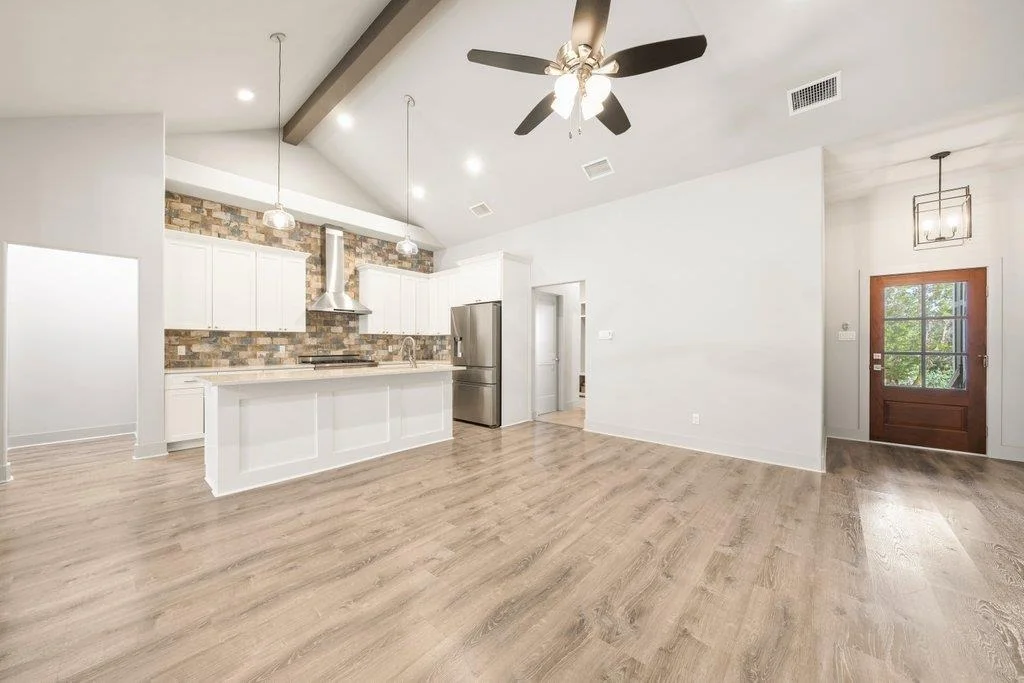 Photo of 411 Eagle LN