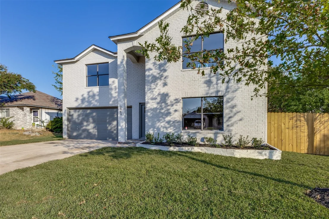 Photo of 2949 Donnell DR
