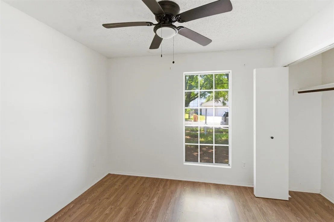 Photo of 11008 Jordan LN