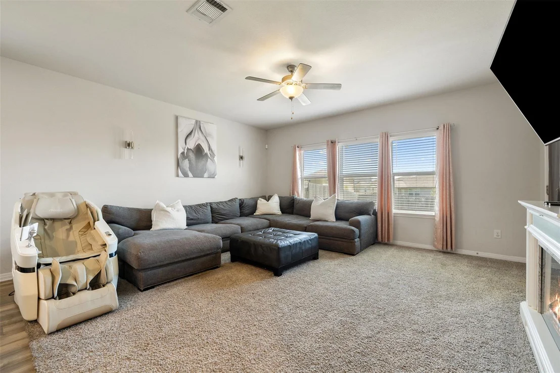Photo of 14029 Heartland DR