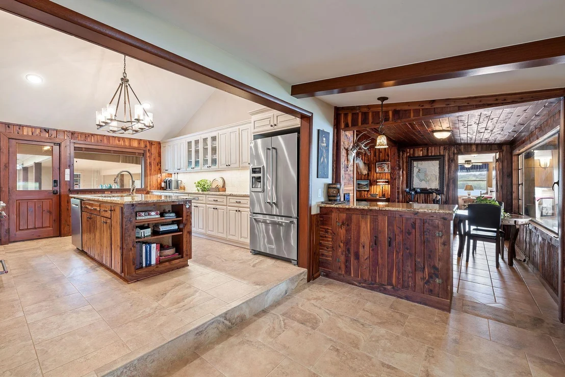 Photo of 104 Bluebonnet CIR