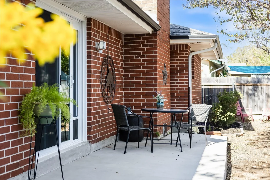 Photo of 10103 Oak Hollow CIR