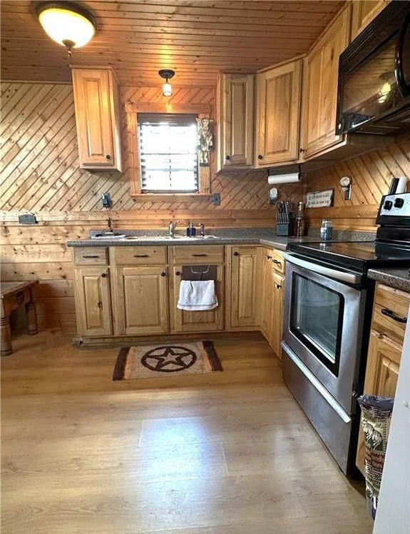 Photo of 853 County Road 206