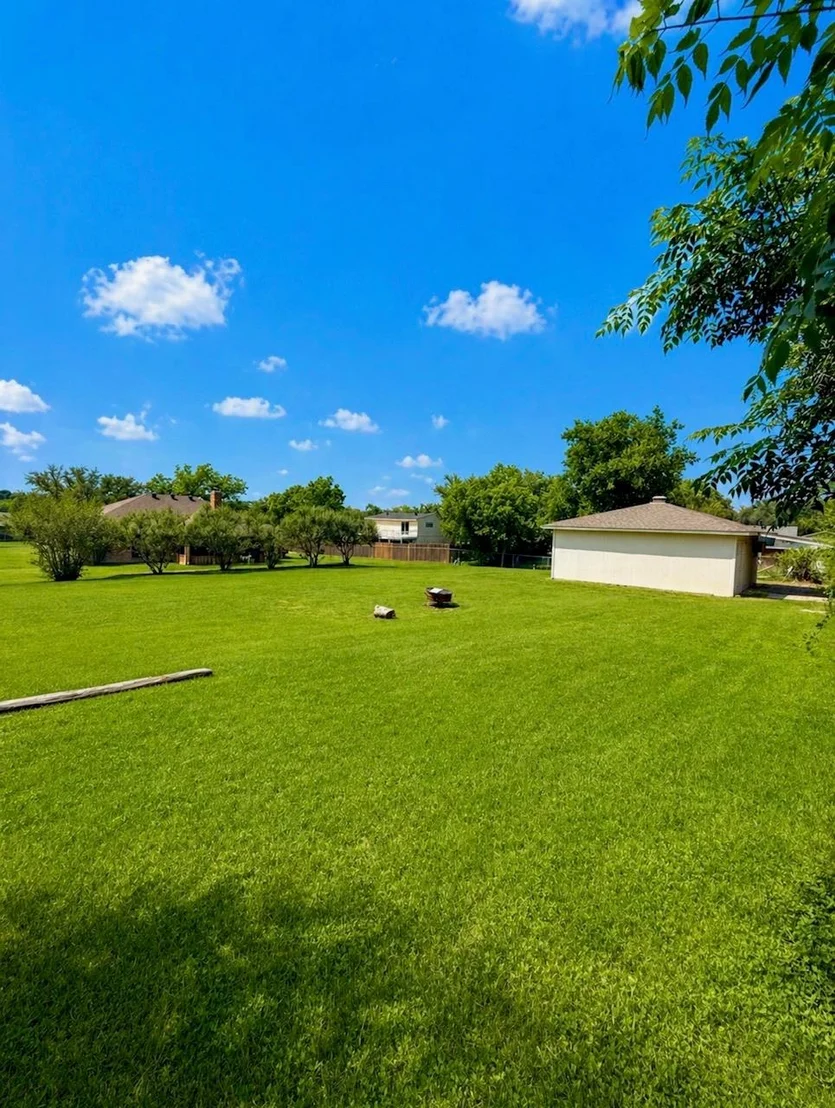 Photo of 405 Erie DR