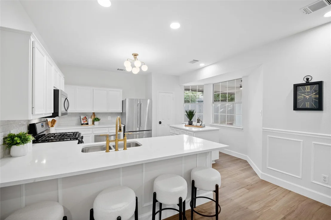 Photo of 2900 Phoenix WAY