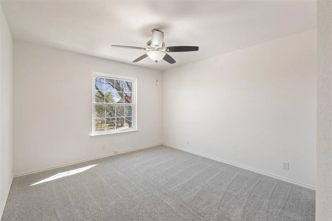 Photo of 1011 Hayden WAY