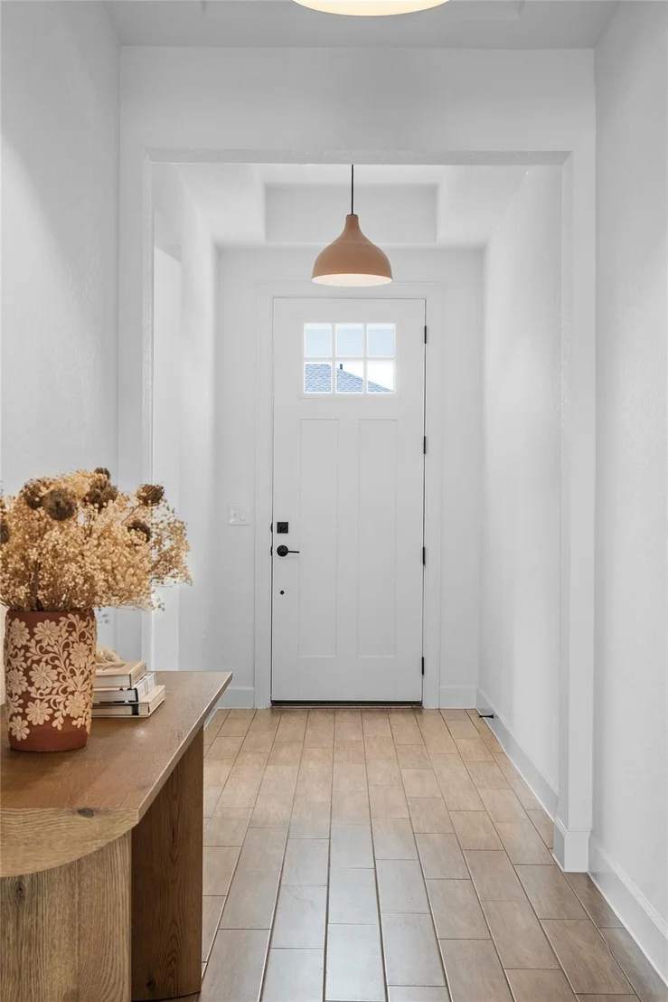 Photo of 8208 Silhouette ST