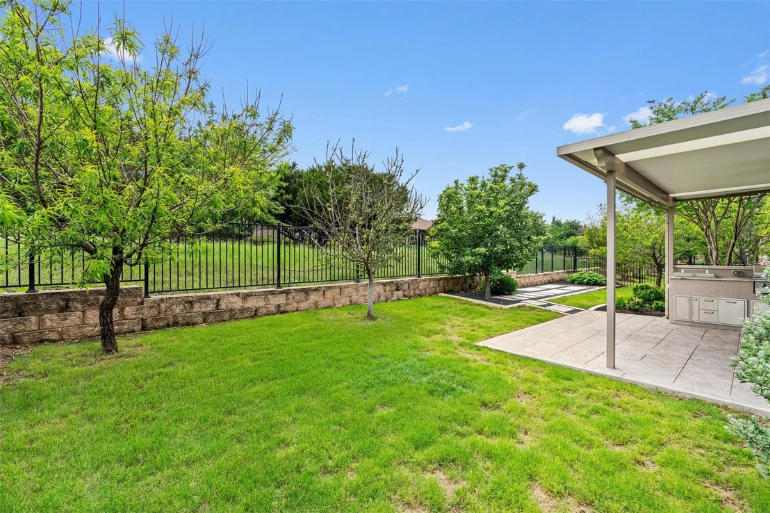 Photo of 509 Davis Mountain CIR