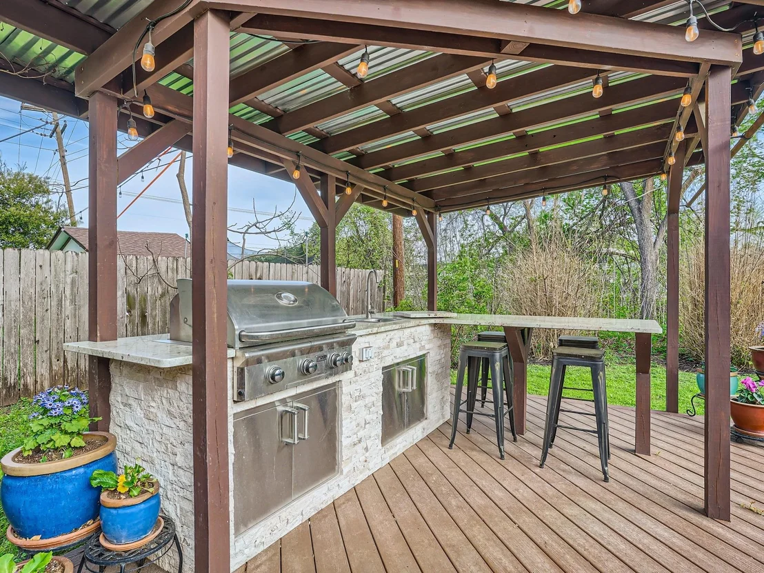 Photo of 822 Hermitage DR