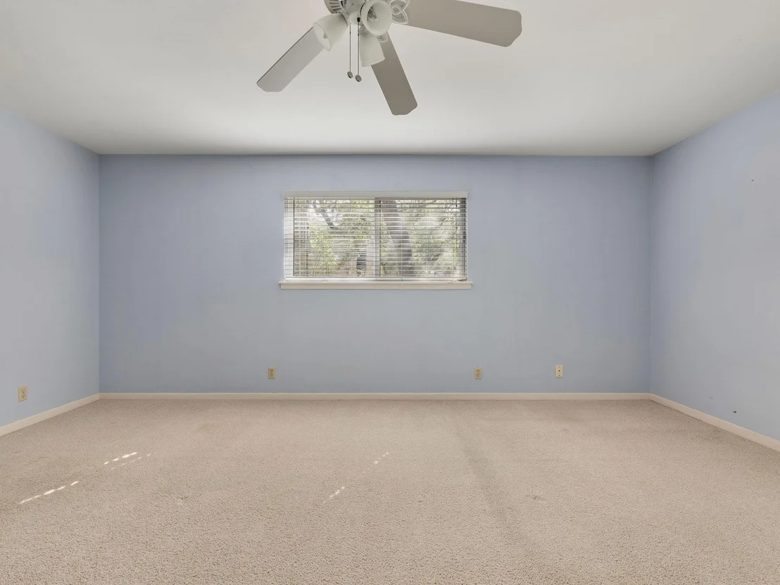 Photo of 7601 Parkview CIR