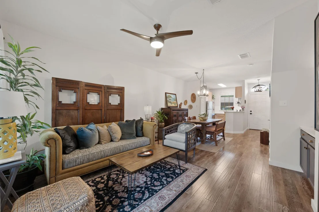 Photo of Unit 32 at 12401 Los Indios TRL