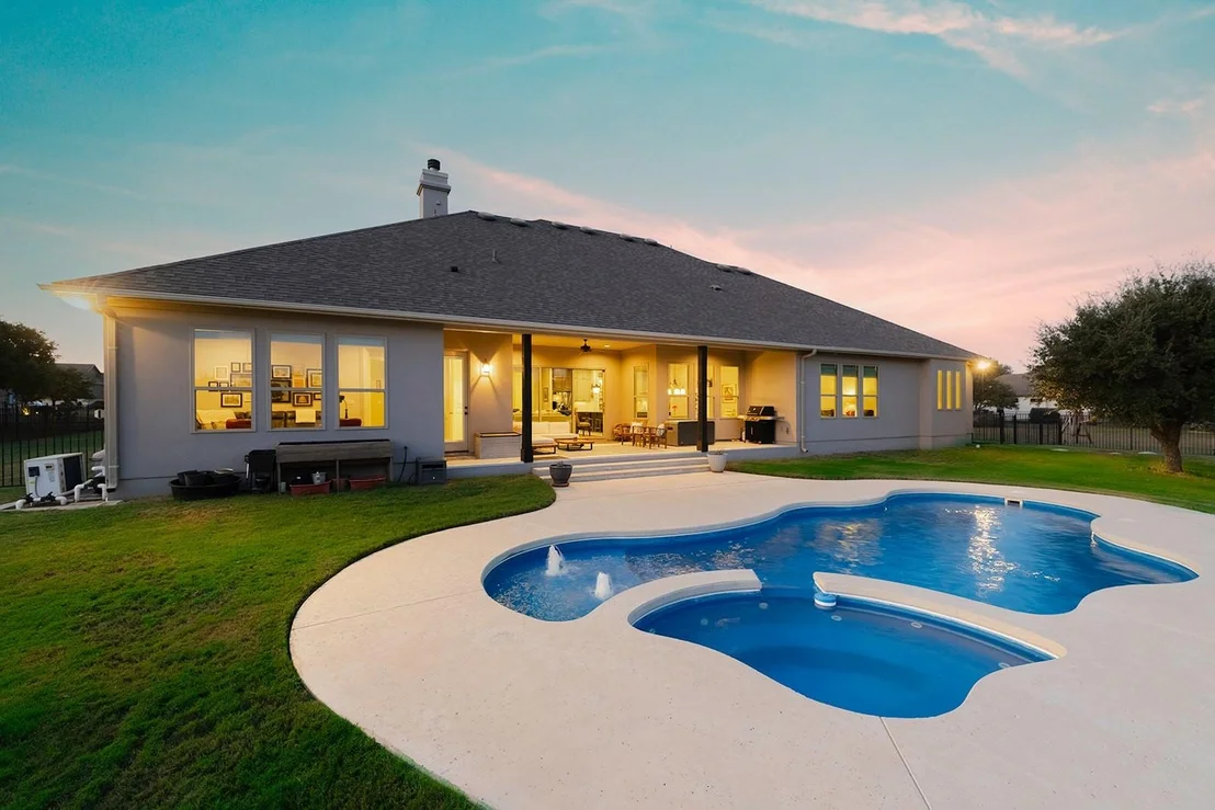 Photo of 429 Bold Sundown