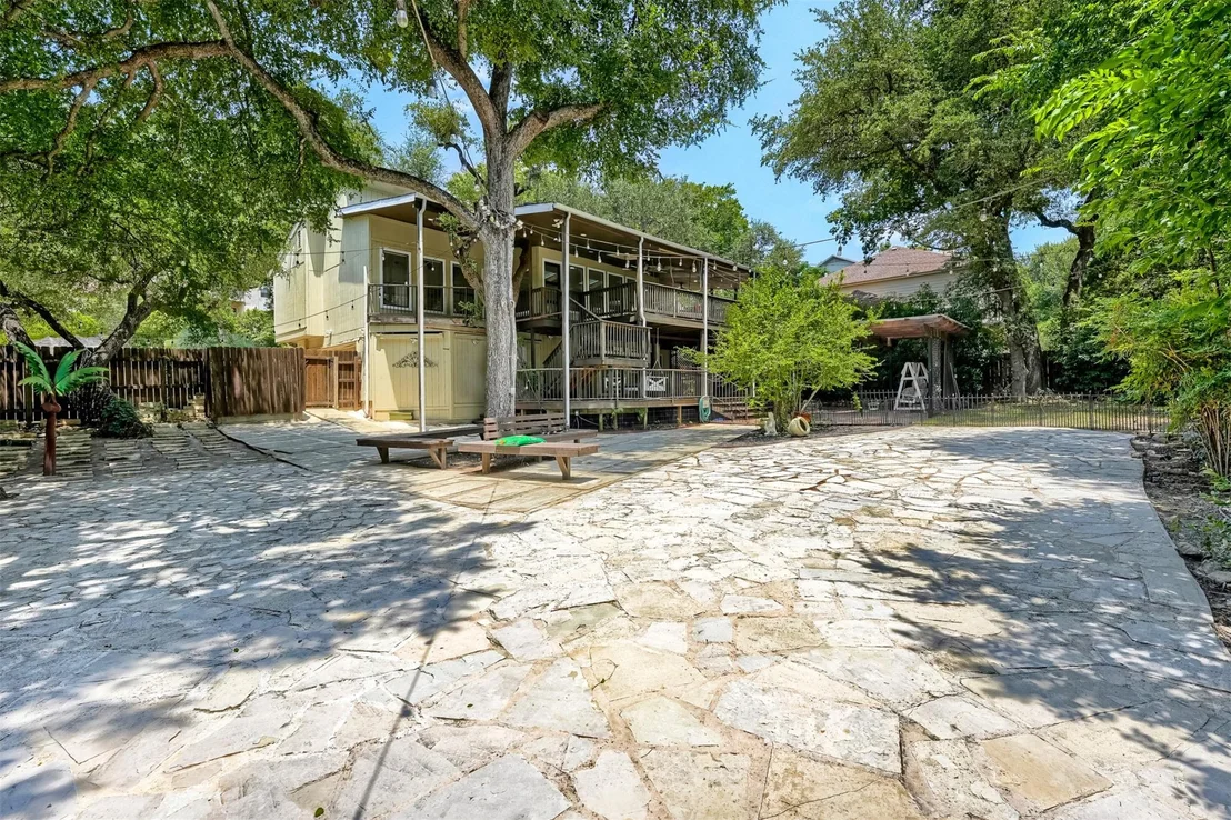 Photo of 9302 Rolling Oaks TRL