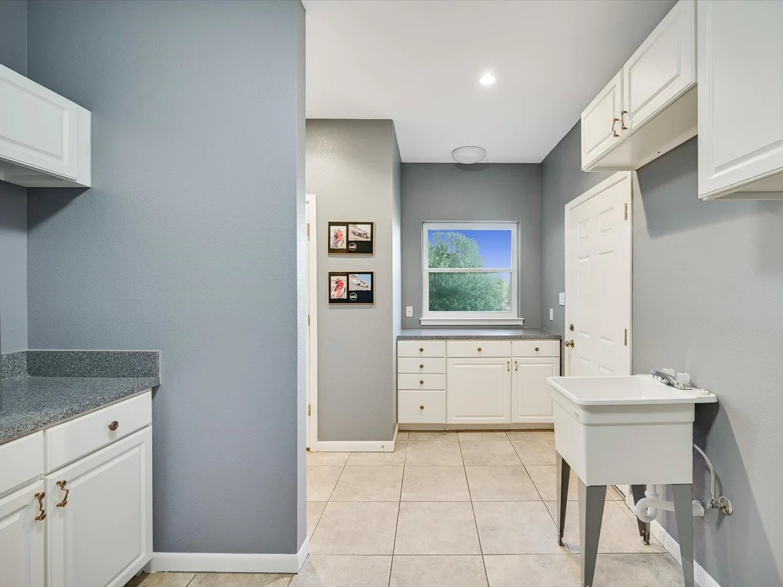 Photo of 312 Paleface Point Dr