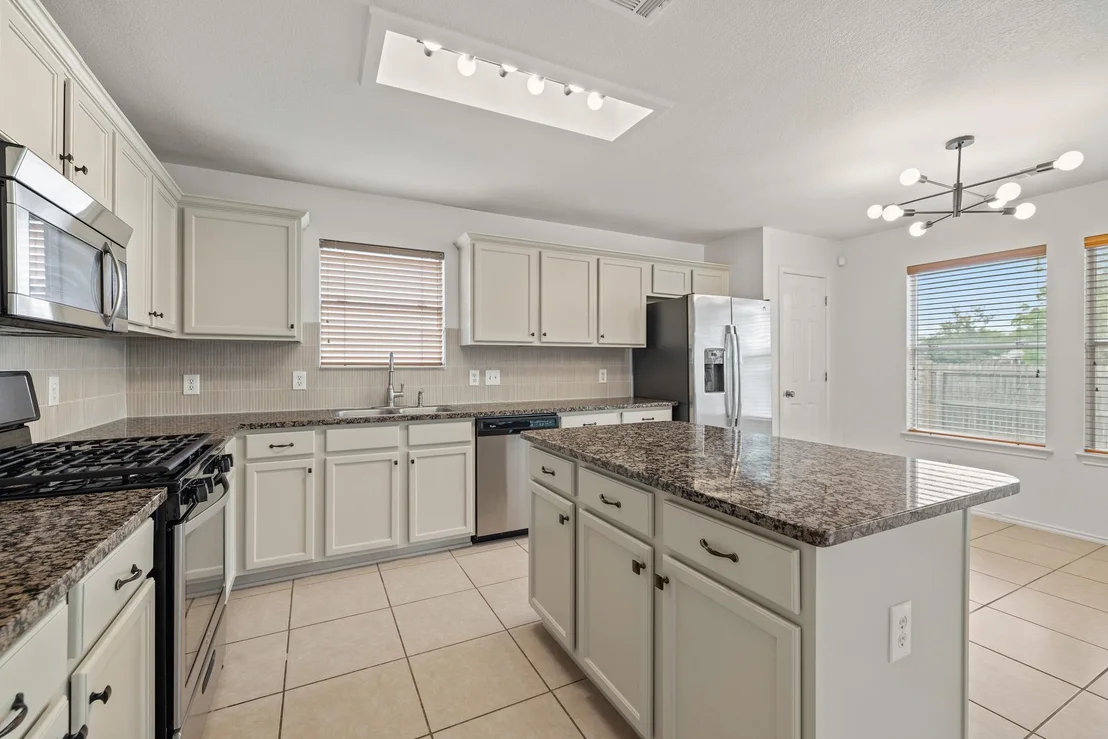 Photo of 725 Leann LN