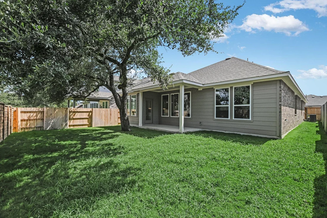 Photo of 270 Smithsonian LN