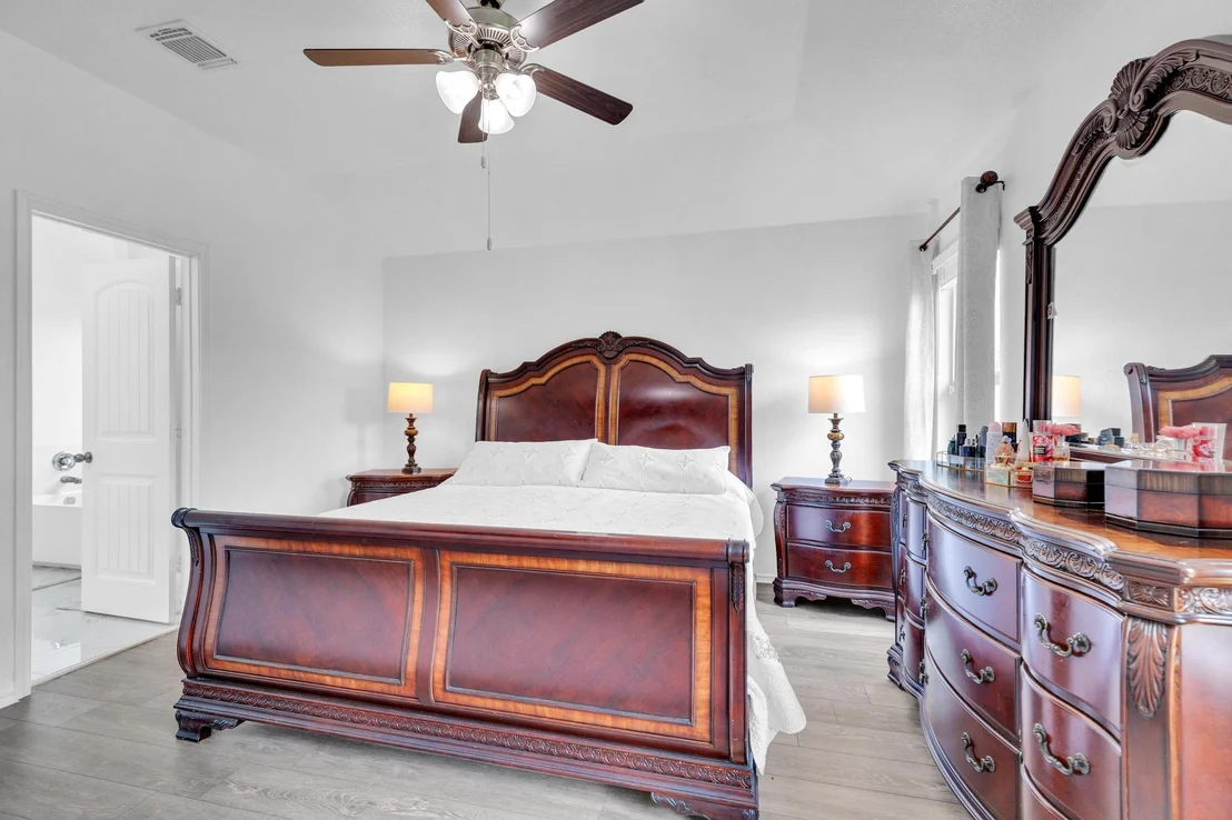 Photo of 119 Beth Ann LOOP
