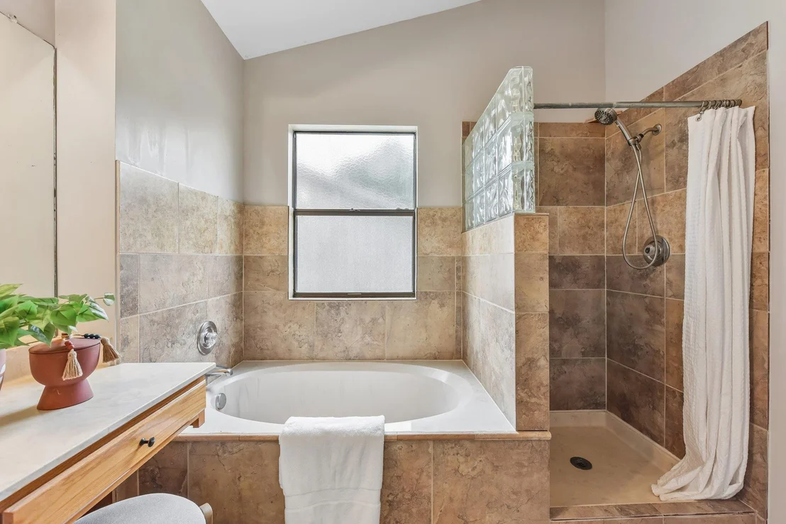 Photo of 3408 Larkspur WAY