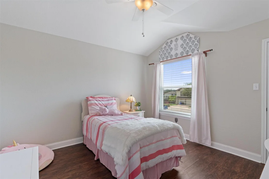 Photo of 17301 Valentine DR
