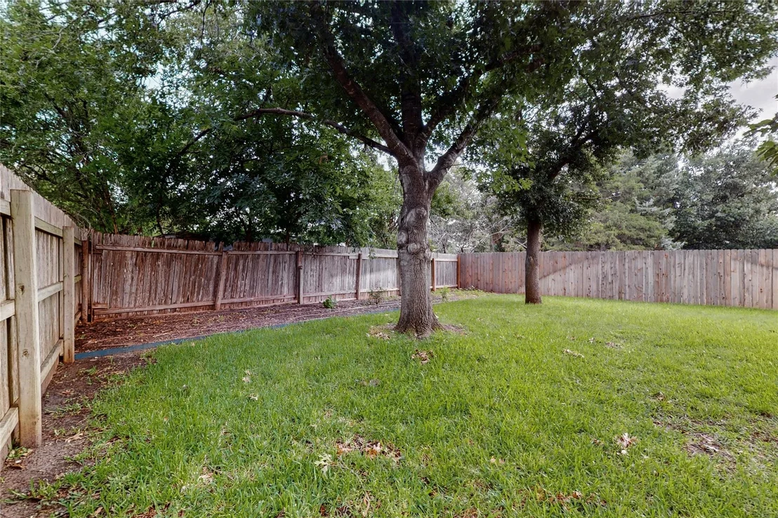 Photo of 5008 Barlow DR