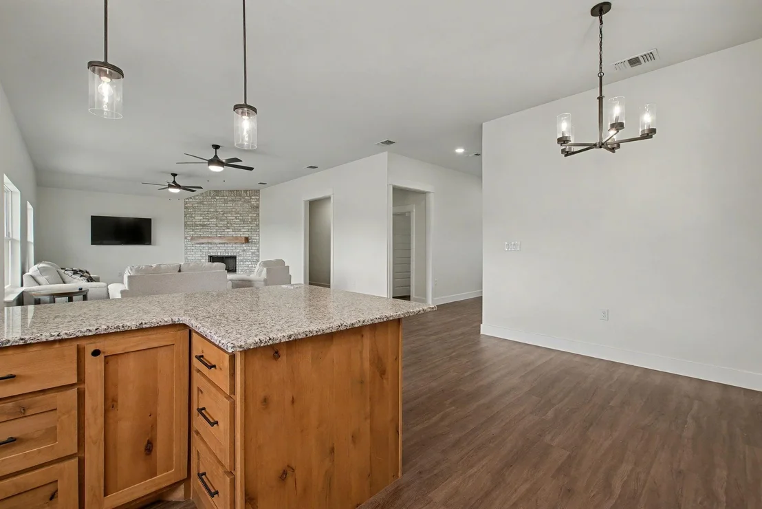 Photo of 425 County Road 3152