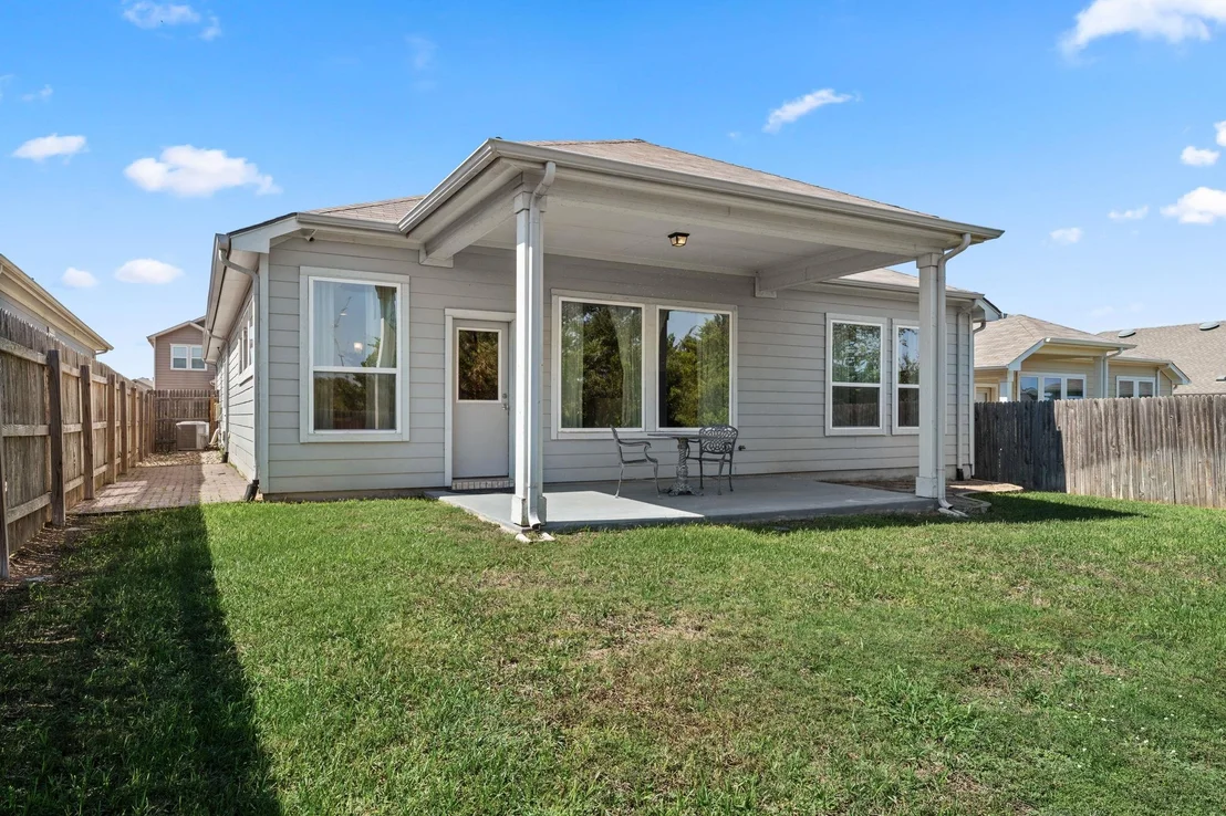Photo of 489 Bridgestone WAY