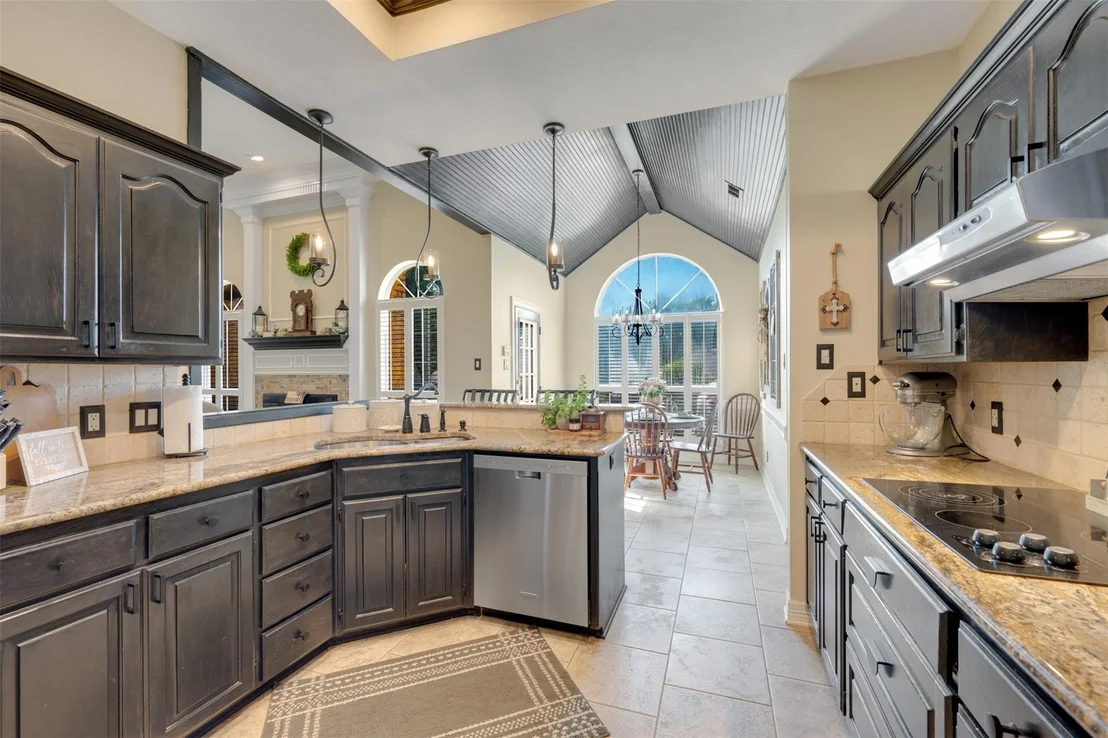 Photo of 1318 Spring Branch DR