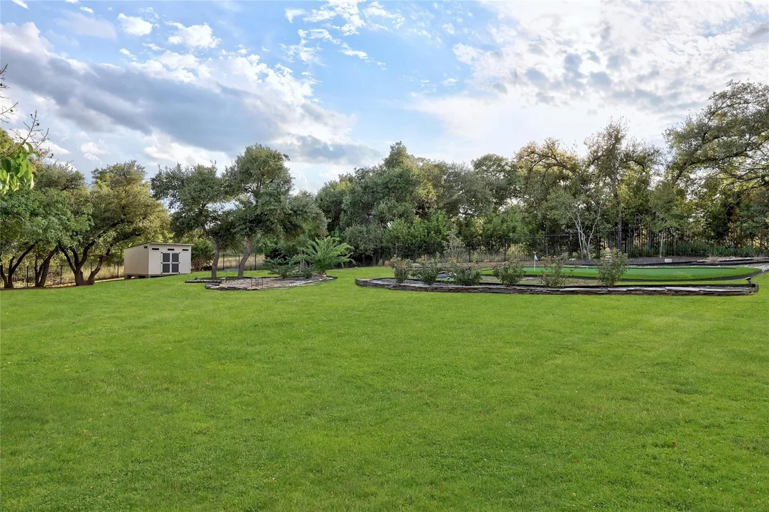 Photo of 218 Questa TRL