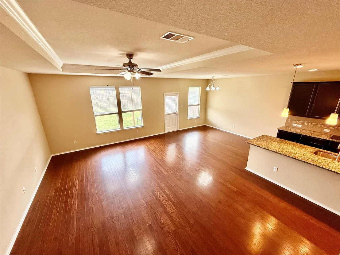 Photo of 1223 Daffodil DR