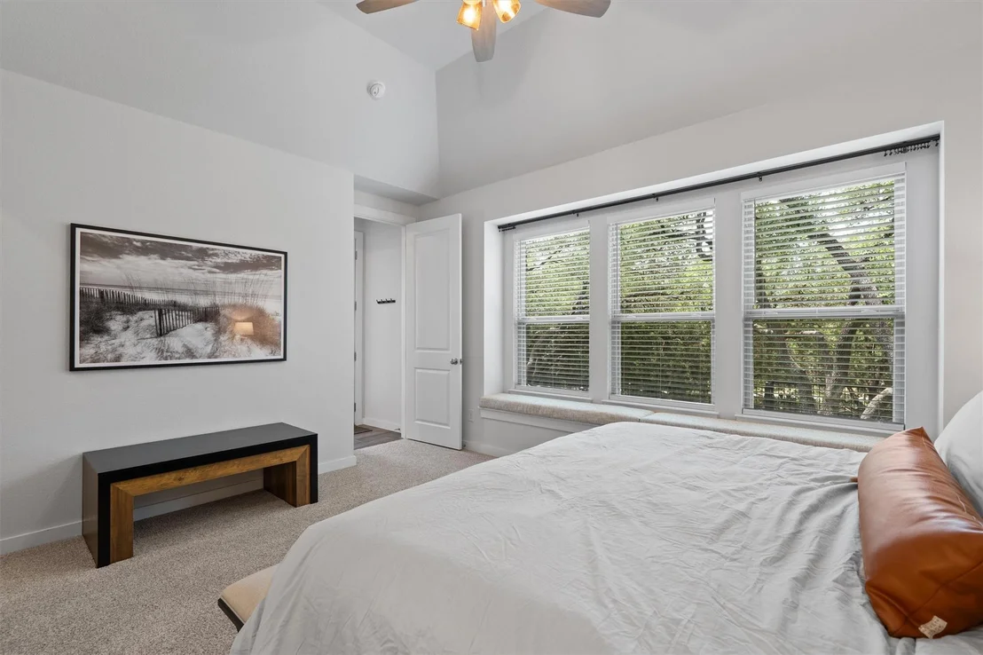 Photo of 104 Arrowhead Mound RD